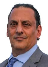 Foto oficial de DR FREDERICK WASSEF
