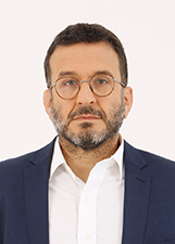 Foto oficial de ARTHUR P. MACHADO