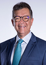 Foto oficial de LAÉRCIO